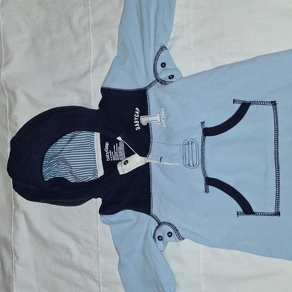 Baby Gap Hoodie Bodysuit - Picture 5 of 9